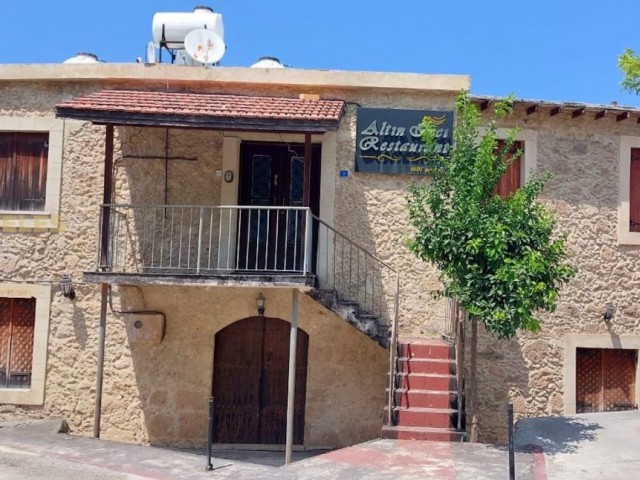 SC-023 Lapta`daki Restoran Restoran Altın İnci. Lapta