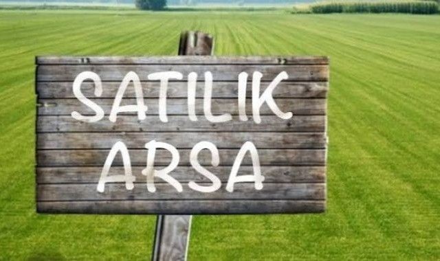Girne Çatalköy'de Deniz ve Dağ Manzaralı Muhteşem Satılık 648m2 Arsa