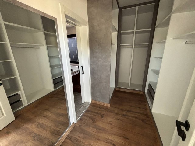 Girne'nin En Tartışmasız Deniz Manzaralı Güzel Villaları Sizlerle Satılık 4+1 Son İki Villa