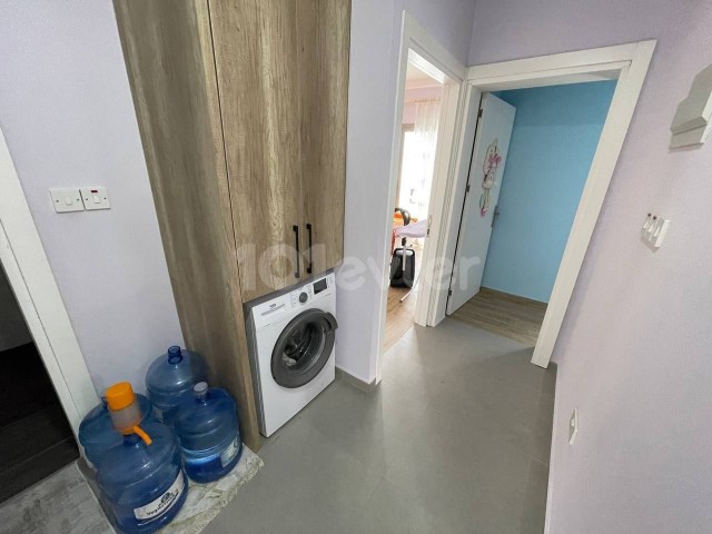 Girne Alsancak'ta Merkezi Konumda Kaçırılmayacak Fiyatta Satılık 3+1 Daire - Fotoğraf 2
