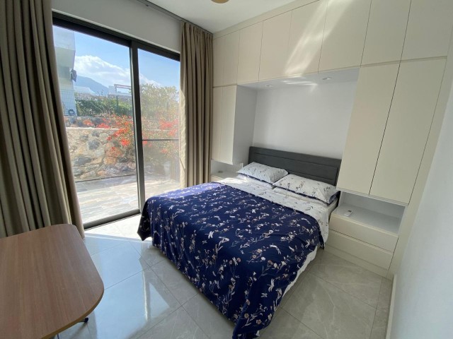 Aquamarine West’te Yer Alan, Çatı Teraslı, Jakuzili ve Muhteşem Deniz Manzaralı Kusursuz 3 Yatak Odalı Bungalov – KDV Ödenecektir - Fotoğraf 4