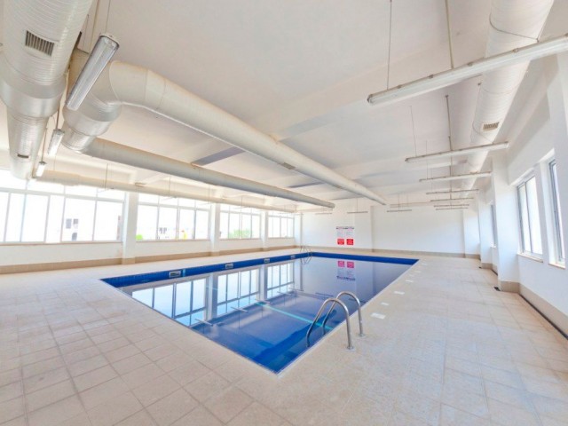 Amazing Value New 2 Bed Penthouse Apartment on completed well maintained development - Fotoğraf 2