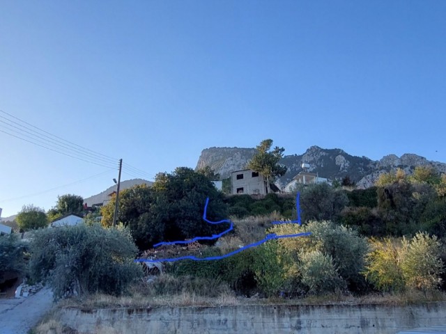 Girne Karşıyakada Villa Yapımına Uygun Satılık Arsa - Fotoğraf 3