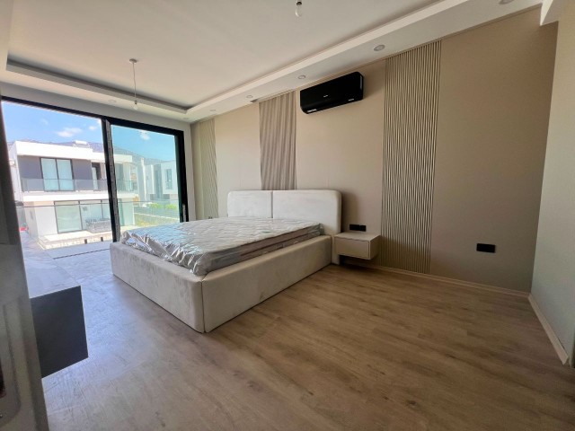 Dikmen'de Modern Tasarımıyla Fark Yaratan Full EşyalıI 2+1 Villa Satışta - Fotoğraf 3