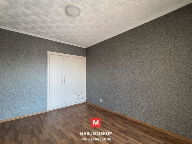 Lefkoşa Hamitköyde Dubleks 3+2 Havuzlu Villa Türk Koçanlı - Fotoğraf 4