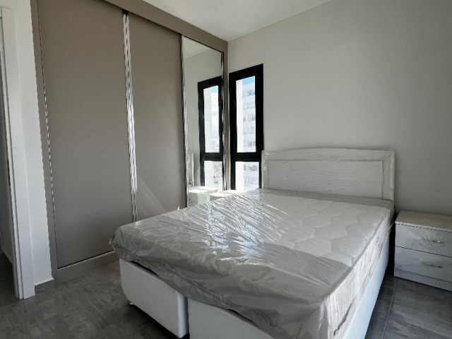 Lefkoşa Yenişehir Merkezi Konumda Geniş 2+1 Apartman Dairesi