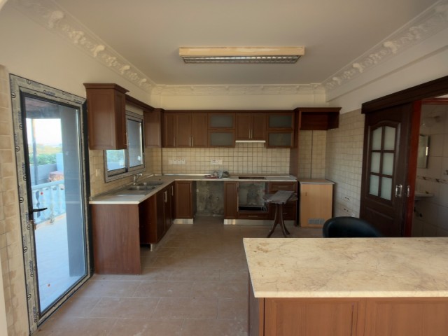 760 m2 Arazi İçerisinde Tadilatlı 3+1 Tam Müstakil Ev - Fotoğraf 4