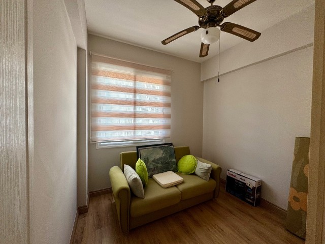 Girne Merkezde Satılık 4+1 Penthouse Daire - Fotoğraf 4