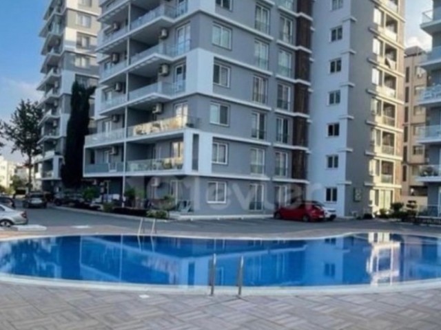 Girne merkezde Kovanium sitesinde satılık 2+1 daire - Fotoğraf 2
