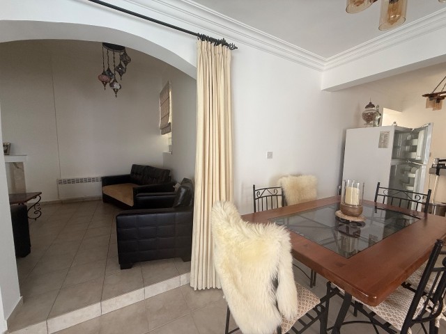 Girne Esentepede satılık havuzlu 3+1 villa