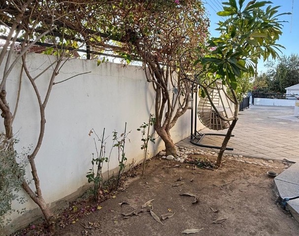 Ozanköyde Murat efendi villaları bölgesinde 3+1 villa - Fotoğraf 3