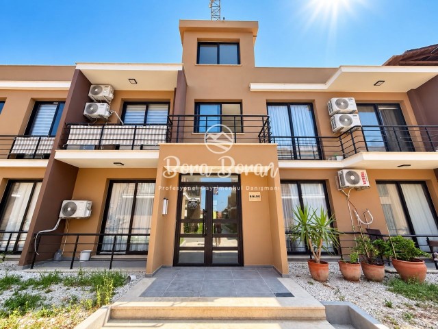 Girne Doğanköyde Site İçinde Özel Renove Edilmiş Satılık 2+1 Daire - Fotoğraf 4