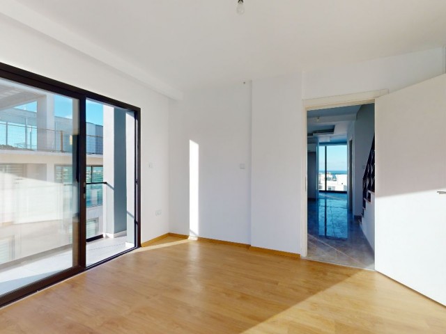Girne Merkezde Dubleks Ensuite 3+1 Satılık Penthouse
