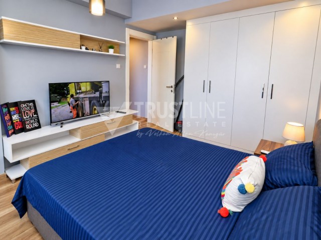 KKTC Girne Merkez Deniz Manzaralı Site İçerisinede Satılık 2+1 Daire / Yüksek Kira Getirili - Fotoğraf 2
