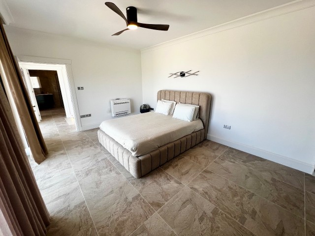 Girne Lapta’da Satılık 3+1 Özel Havuzlu Villa | Kesintisiz Deniz & Dağ Manzarası - Fotoğraf 3