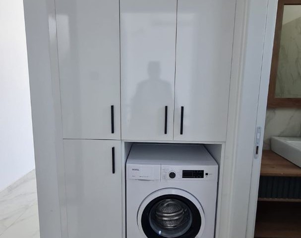 Alsancak Bölgesinde Satılık 1+1 ful Eşyalı Daire! Necat British Okula yakın!