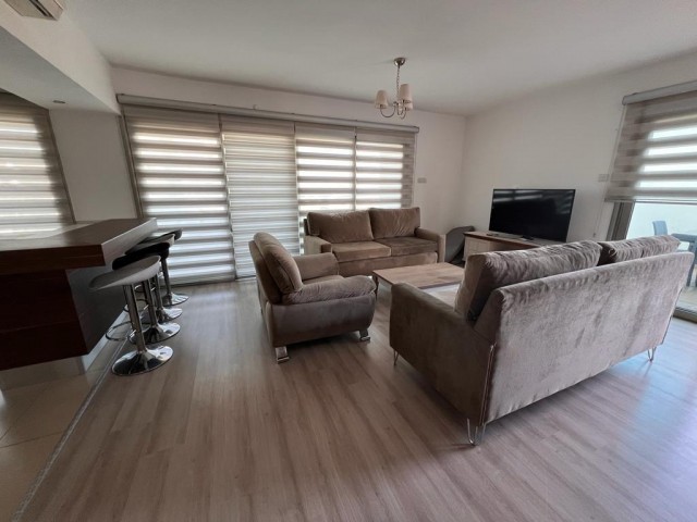 🌅 Girne Merkez’de Satılık Deniz Manzaralı 3+1 Penthouse | KDV & Trafo Ödenmiş