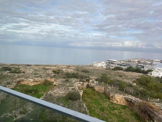 🌊 Girne Merkez’de Denize Sıfır 3+1 Satılık Daire |%40 Peşin - Kalanı 84 Ay Faizsiz - Fotoğraf 4