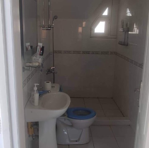 Fırsatt✨ Girne Esentepe Bölgesi Denize Çok Yakın Konumda Harika Dağ,deniz ve Günbatımı Manzaralı Özel Havuzlu 4+1 Full Eşyalı Triplex Villa Bulunmaz Fiyata - Fotoğraf 3