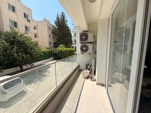 Yüksek Kira Getirili Satılık Eşyalı 1+1 Geniş Daire