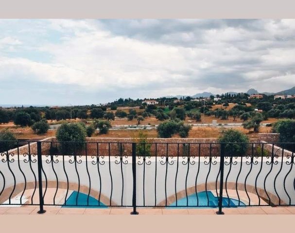 ⚜️çatalköyde Satılık Havuzlu Villa⚜️ - Fotoğraf 2