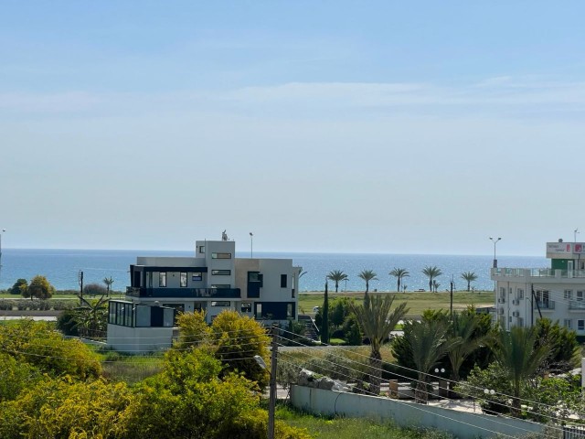 İskele Long Beach’te Deniz Manzaralı, 4 Yatak Odalı 3 Katlı Lüks Villa! (En büyük arsalardan birine sahip villa) - Fotoğraf 3