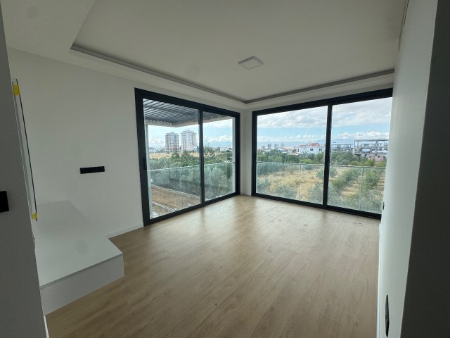 Kıbrıs’ın Prestijli Resort Yaşam Projesinde Özel 4 Yatak Odalı Lüks Villa - Fotoğraf 3