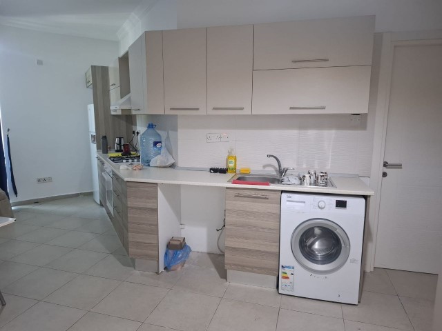 GİRNE -KARAOĞLANDA EŞYALI BAHÇELİ 1+1 SATILIK DAİRE !!!