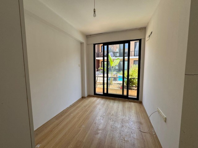 GİRNE-DOĞANKÖYDE TADİLATLARI YAPILMIŞ 2+1 SATILIK DAİRE !!