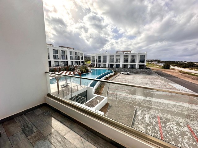 TÜM ALTYAPIYA YÜRÜME MESAFESİNDE, DENİZ MANZARALI 1+1 LOFT
