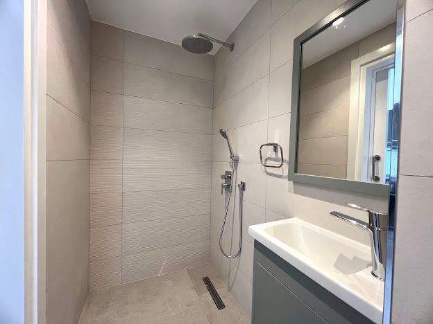 Kuzey Kıbrıs Bahçeli'de Lüks Site İçerisinde Satılık Full Eşyalı Stüdyo Daire - Fotoğraf 3