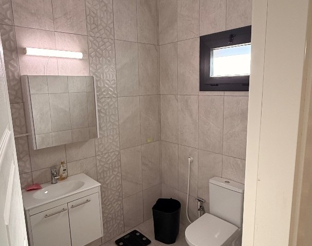 İskele Bahçeler'de Eşyalı 3+1 Villa, Doğayla İç İçe!