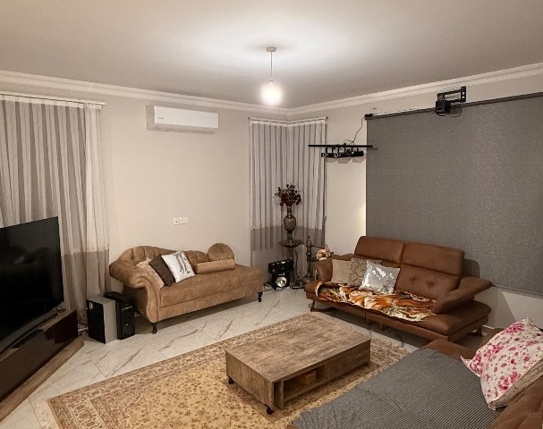 İskele Bahçeler'de Eşyalı 3+1 Villa, Doğayla İç İçe! - Fotoğraf 4