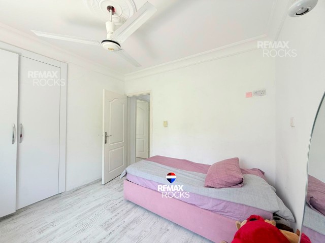 Girne Aşağı'da Dağ Manzaralı, Geniş 125 m² 3+1 Daire - Yatırım Fırsatı! - Fotoğraf 2