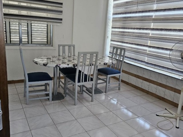 Gazimağusa Sakarya Satılık Eşyalı 2+1 Daire - Fotoğraf 3