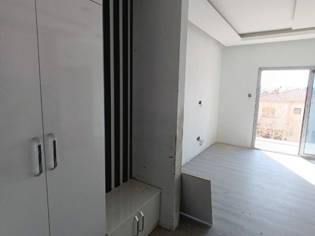 Gazimağusa Yeniboğaziçi Satılık Eşyasız 2+1 Sıfır Daire - Fotoğraf 3
