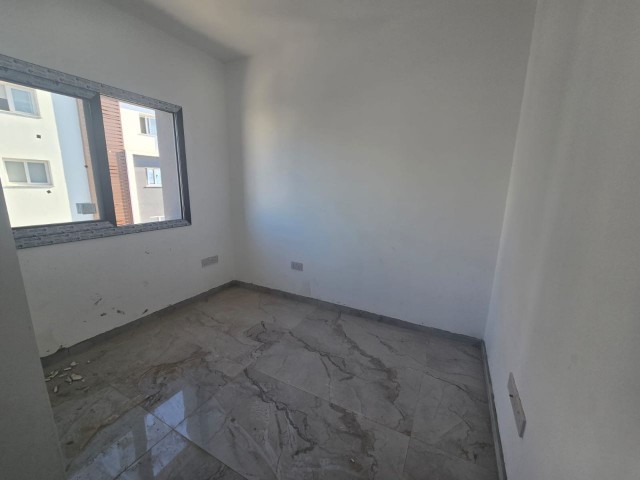 GAZİMAĞUSA ÇANAKKALE SATILIK EŞYASIZ 2+1 SIFIR DAİRE