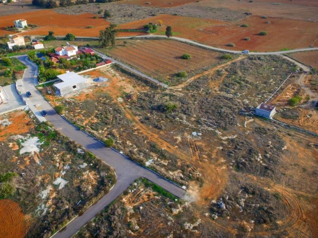 İskele Kuzucuk Satılık Parselasyon Arsalar - Fotoğraf 2
