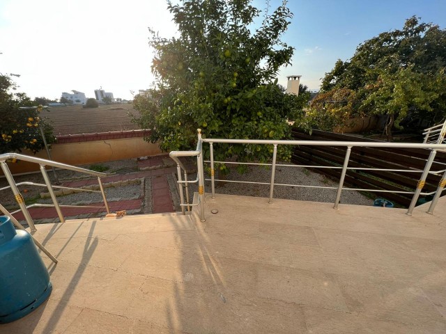 İskele Boğaz 3+1 Dublex Geniş Bahçeli Villa - Fotoğraf 3