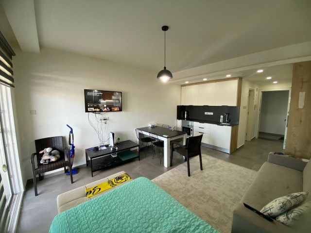 GAZİMAĞUSA SAKARYA TERRACE PARK SATILIK EŞYALI 1+0 DAİRE