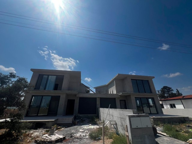 GAZİMAĞUSA YENİBOĞAZİÇİ SATILIK PROJE AŞAMASINDA 3+1 İKİZ VILLA