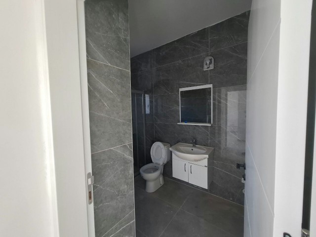 Gazimağusa Tuzla Satılık Eşyasız 3+1 Sıfır Daire - Fotoğraf 3