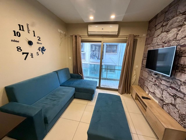 GAZİMAĞUSA KARAKOL SATILIK EŞYALI 2+1 DAİRE