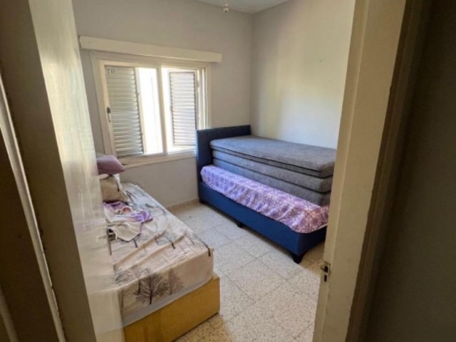 Gazimağusa Baykal Satılık Yarı Eşyalı 3+1 Daire - Fotoğraf 4