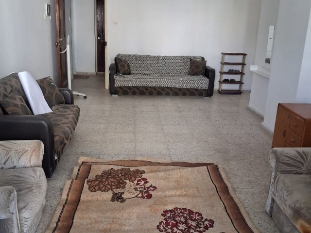 Gazimağusa Molto Market Yanı Baykal Satılık Eşyasız 2+1 Daire - Fotoğraf 4