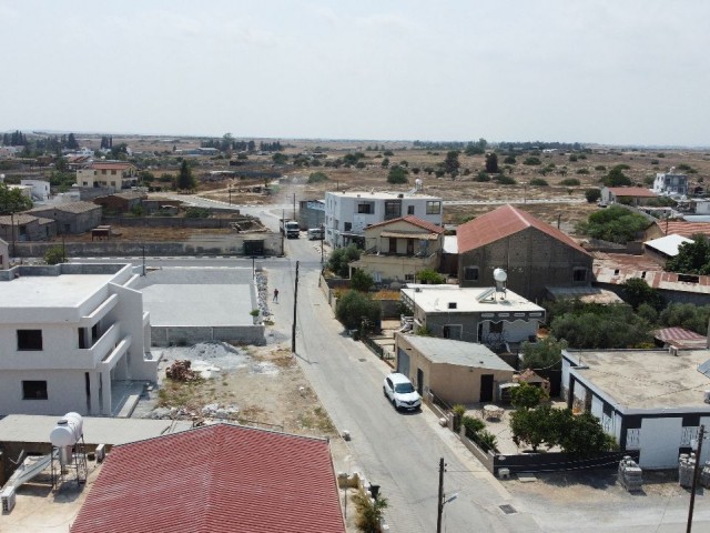 Bu Fiyata Baska Yer Yok !!! Gazimağusa İnönü Satılık Yarım İnsaat İkiz Villa - Fotoğraf 3