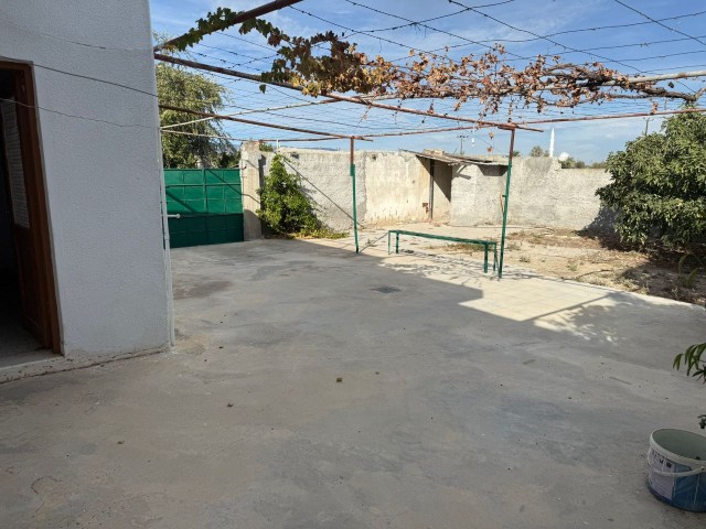 GAZİMAĞUSA GEÇİTKALE SATILIK EŞYASIZ 2+1 MÜSTAKİL EV