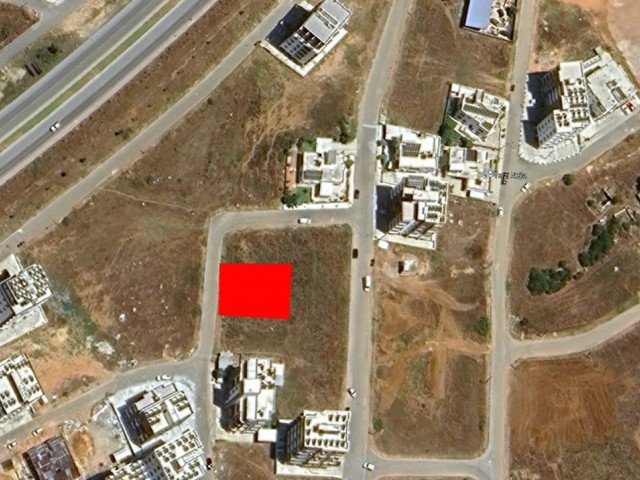 GAZİMAĞUSA ÇANAKKALE SATILIK APARTMAN YAPIMINA UYGUN ARSA