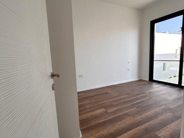 Gönyeli 3+1 Tam Müstakil Sıfır Villa !! - Fotoğraf 2