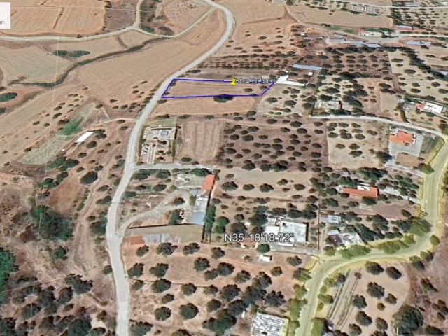 Girne Kozanköy'de 2021m2 Yatırımlık Arazi - Fotoğraf 2